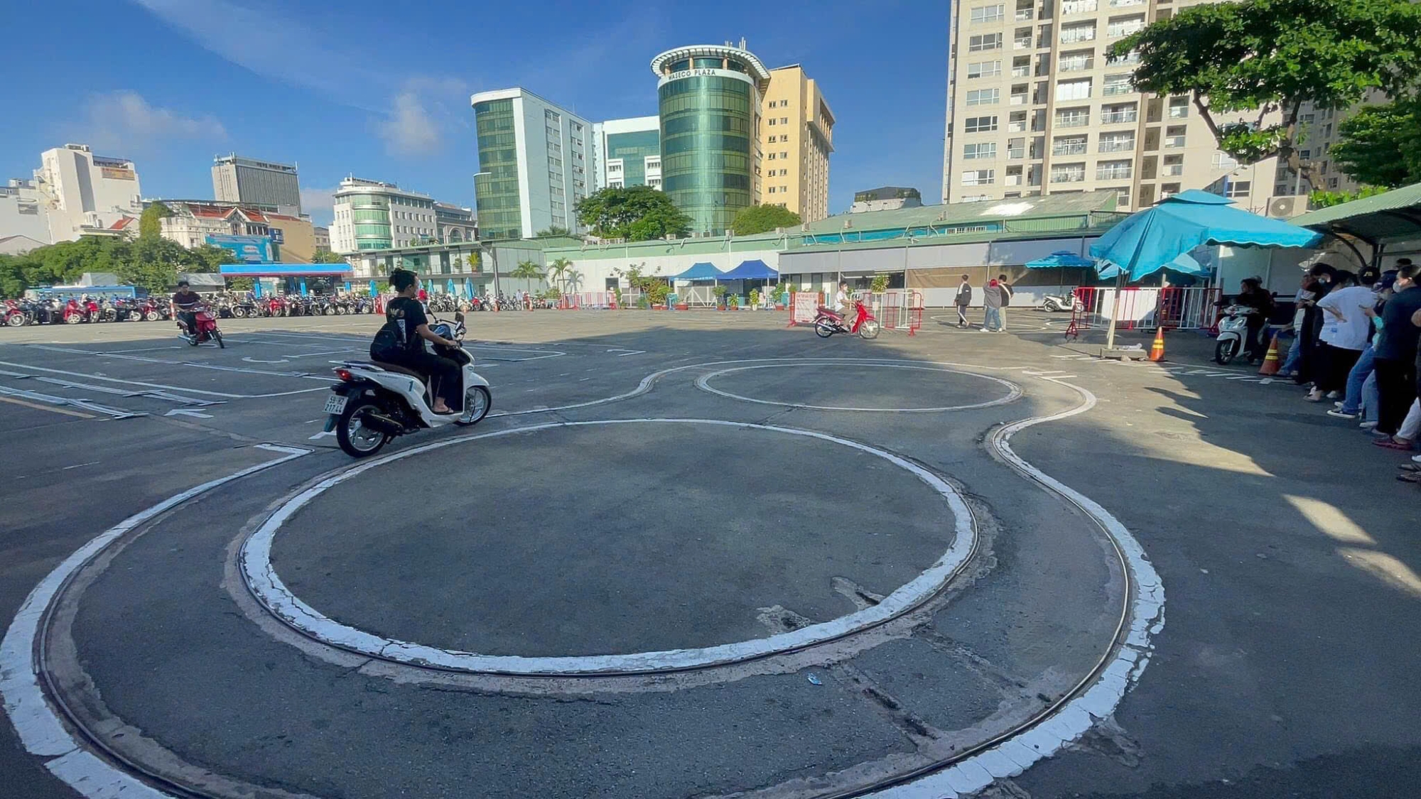 Đào tạo lái xe Vượng Phát